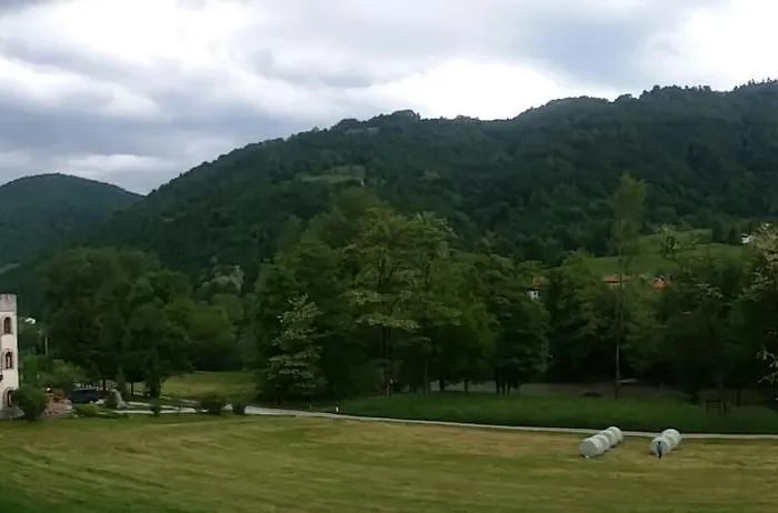 Glamping Zlata Ribica Οργανωμένο κάμπινγκ Idrija pri Baci